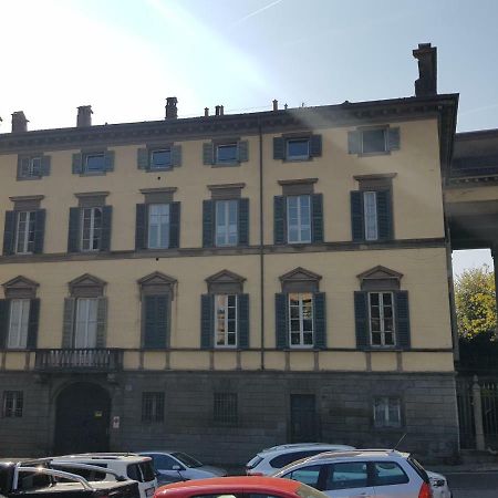 Charmerooms Palazzo Stampa Бергамо Екстериор снимка