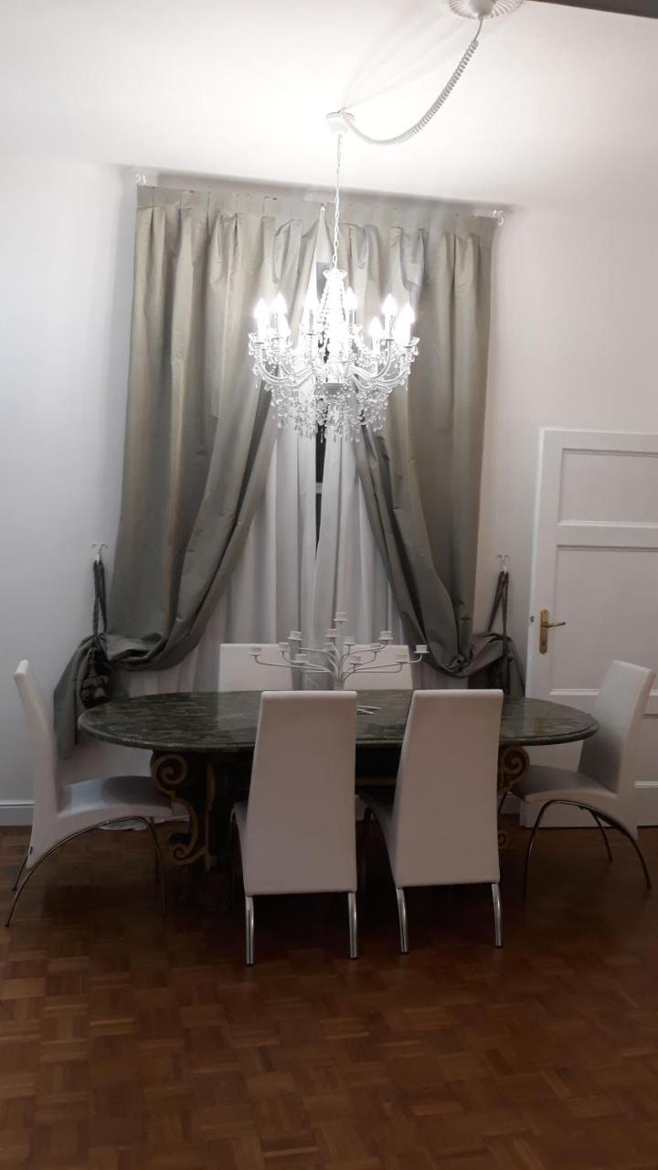 Charmerooms Palazzo Stampa Бергамо Екстериор снимка